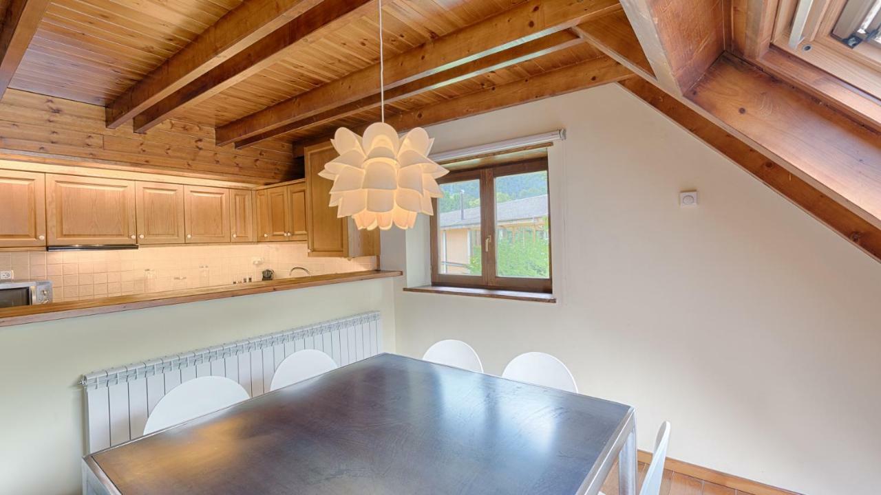 Saplan Real Estate Termas Apartment Les Exterior photo