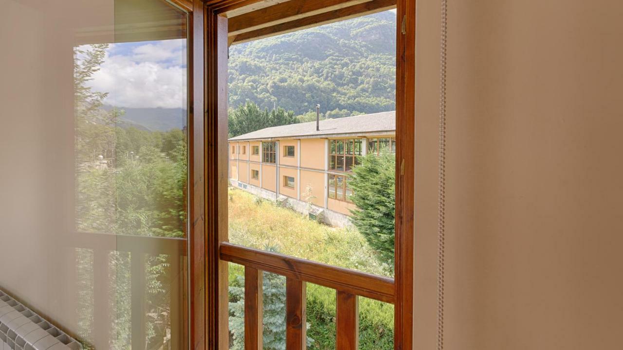 Saplan Real Estate Termas Apartment Les Exterior photo